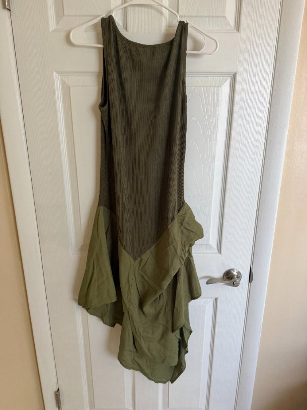 Micas midi green dress NWT - Picture 2 of 4